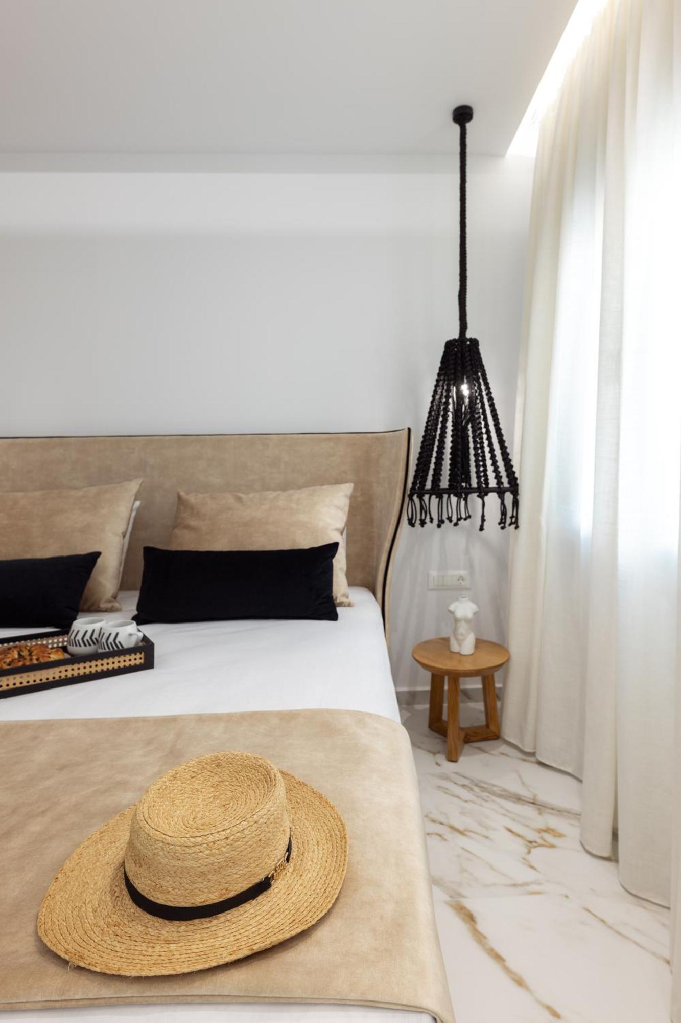 Olvos Suite Naxos City 外观 照片
