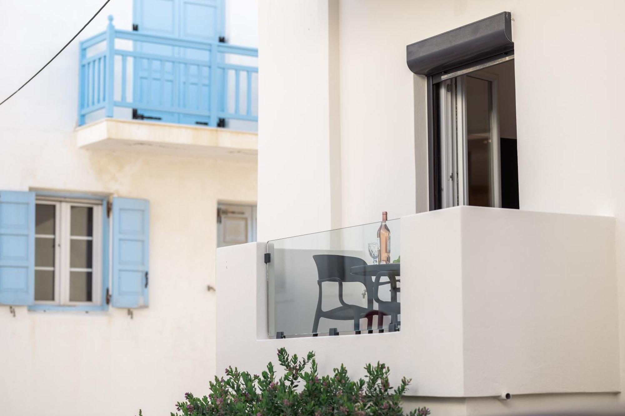Olvos Suite Naxos City 外观 照片
